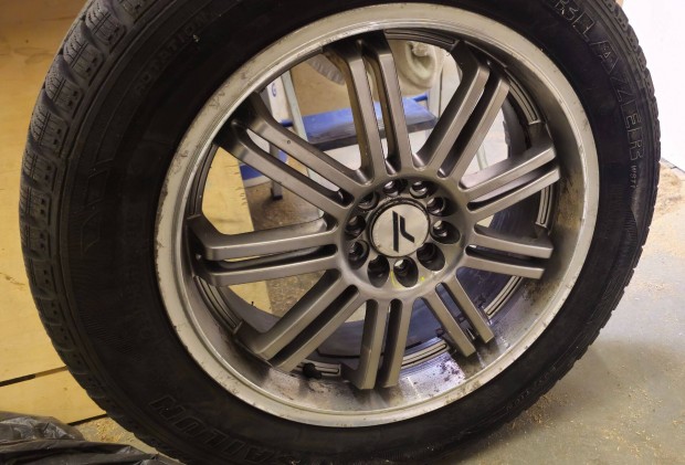 Alufelni tligumival s kerkrrel