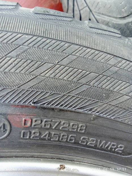 Alufelnis gumiabroncsok Teliek eladók db ja 15500ft kő