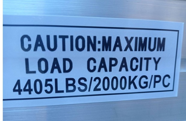 Aluminium 4 tonna teherbírású rámpa új eladó