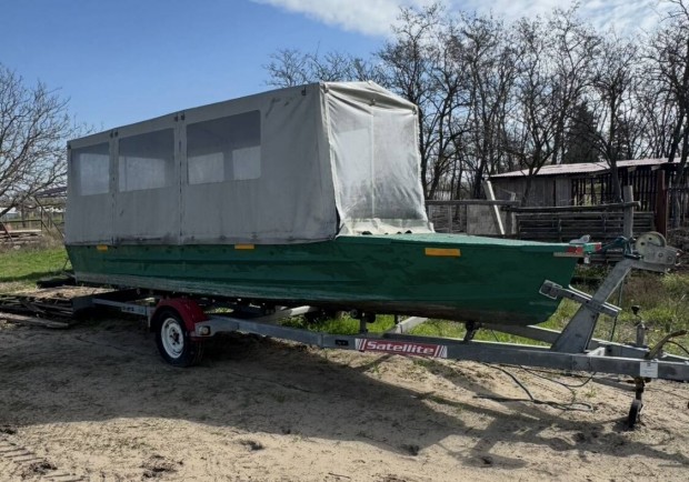 Aluminium csonak