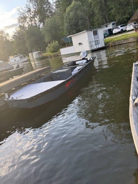 Aluminium csnak Yamaha 5LE motor