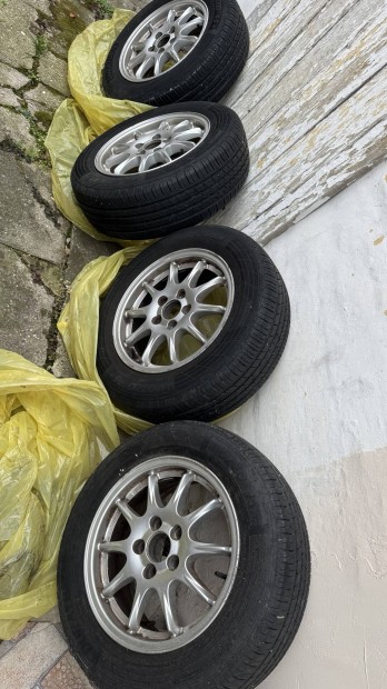 Aluminium felni 5x108 R15 j gumikkal 