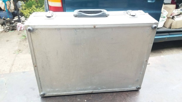 Aluminium hzas szerszmos tska koffer