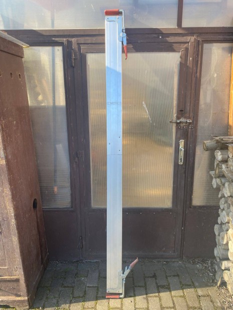 Alum�nium rakom�nyr�gz�t�