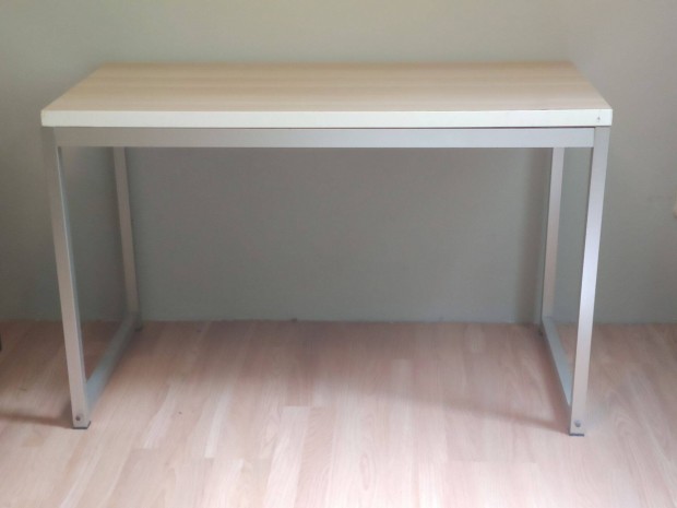 Alumnium vzas rasztal 120 x 60 cm
