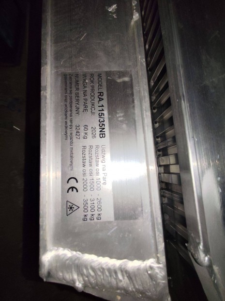 Alur�mpa 3,5 m�ter hossz�