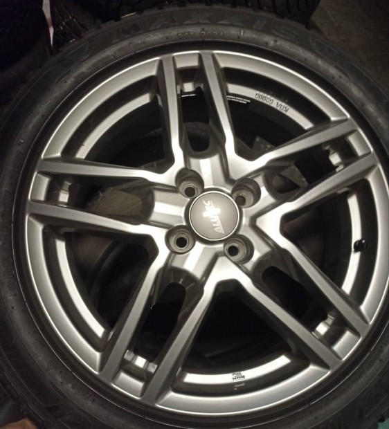 Alutec Kia Stonic 4x100 alufelni felni 205 55 17 tligumival