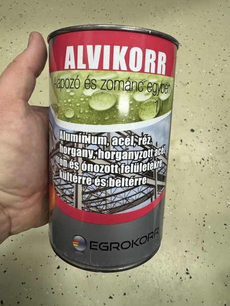 Alvikorr alapoz festk fehr festk fekete