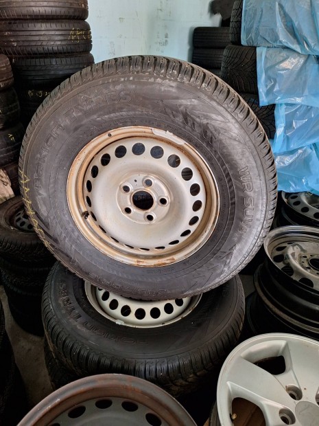 Amarok felni 245/70R16 tli