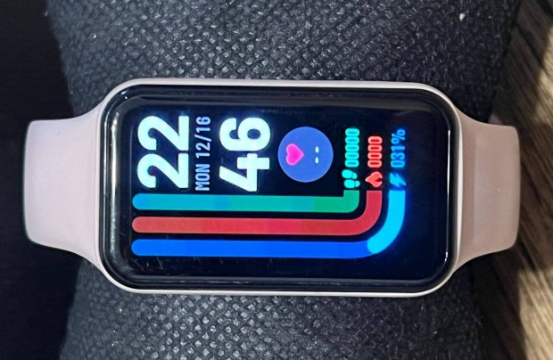 Amazfit Band 7 okoskarkt, rzsaszn