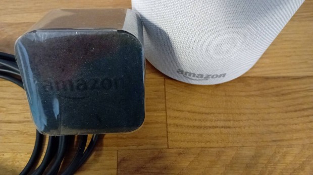 Amazon Echo 2 (2017) / Alexa assistant / okos hangszr