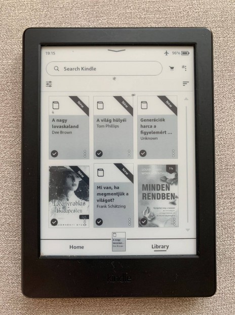 Amazon Kindle 8th Generation rintkpernys 4GB (2016) eknyv e-book