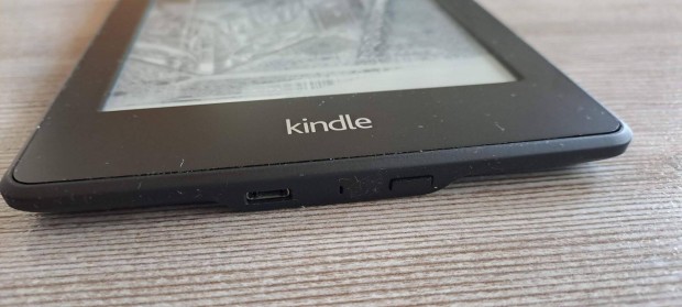 Amazon Kindle Papaerwhite 2 wifi- kijelz srlt
