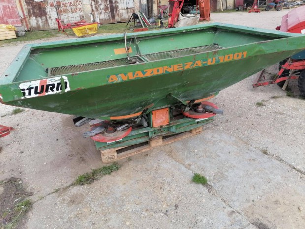 Amazone 1000 kg-os 2 tárcsás műtrágyszóró