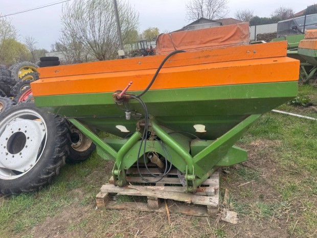 Amazone ZA-U 1501 K�tt�rcs�s M�tr�gyasz�r�