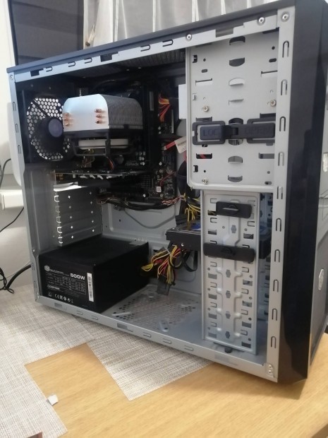 Amd 4x3.4Ghz,12gb ram,2gb vga,120gbssd,1tb hdd