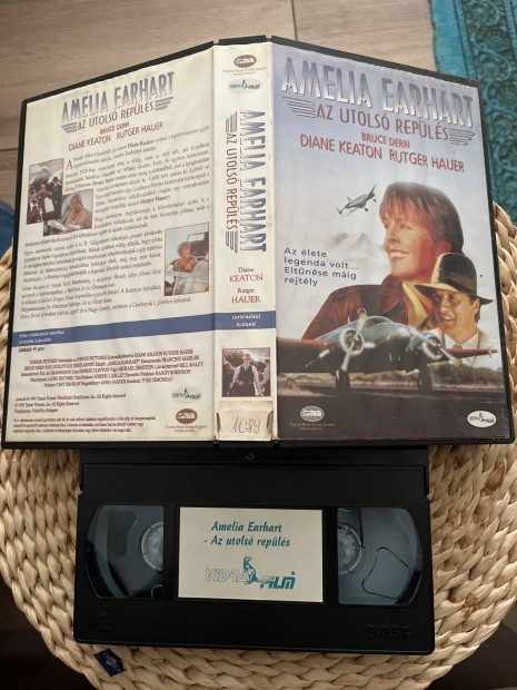 Amelia Erhart az utols repls vhs film