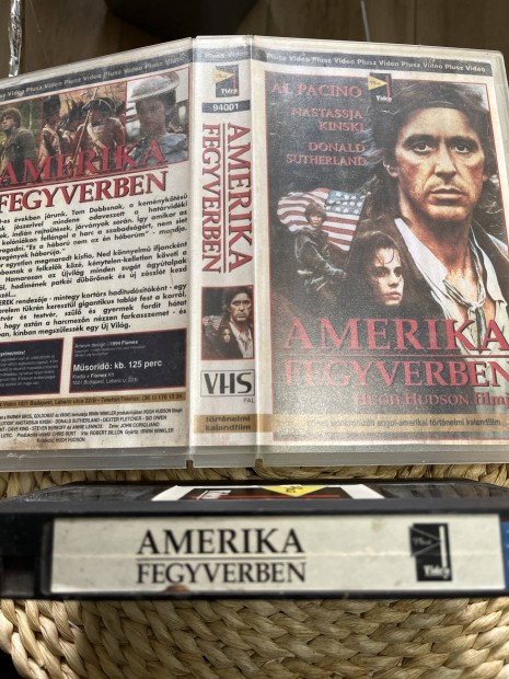 Amerika fegyverben vhs m