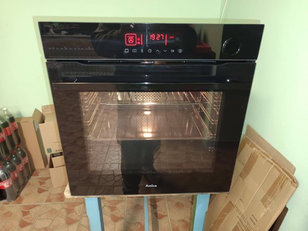 Amica be�p�thet� s�t�/g�zs�t�