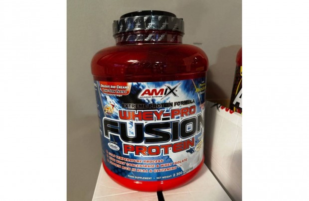 Amix Whey-Pro Fusion 2300g Strawberry fehrje