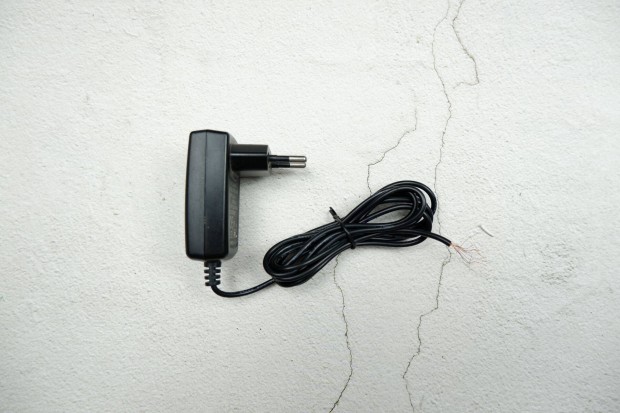Amoi 220V-os hálózati adapter 5.25V 600mA TM350-EU-10PIN