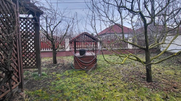 Andornaktáylán lakóparkban egyszintes családi házat cserélnénk egri