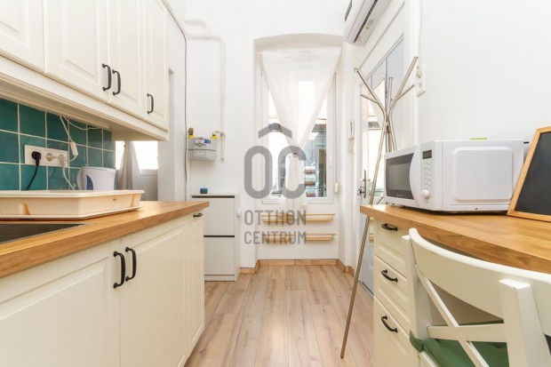 Andr�ssy �tt�l 2 percre - fiatalos st�di�lak�s