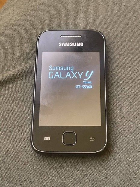 Androidos fggetlen Samsung okostelefon olcsn