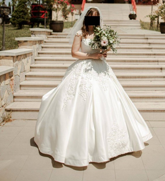 Angel´s Couture Hercegnős Menyasszonyi Ruha