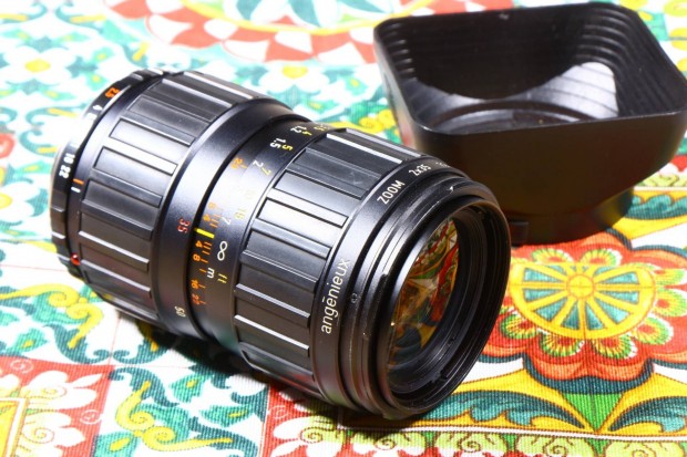 Angenieux 35-70mm 2.5-3.3 zoom leica R objektív