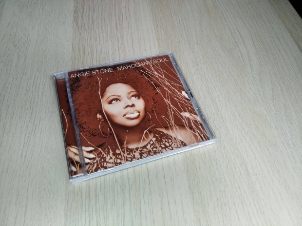 Angie Stone - Mahogany Soul / CD