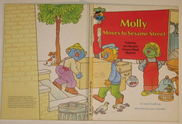 Angol Molly moves to Sesame Street Szezm utca bb rajzos USA Bp.12ker