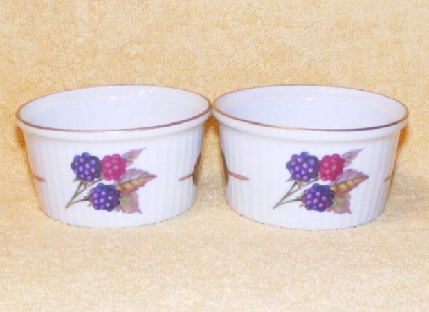 Angol Royal worcester porceln szufl forma 2 db