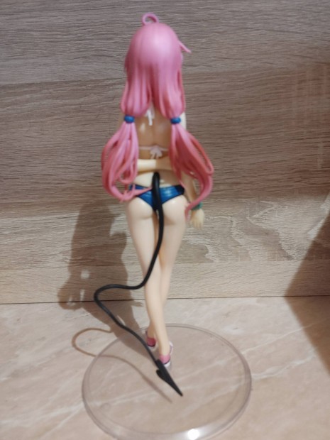 Anime figurák egyben eladók!