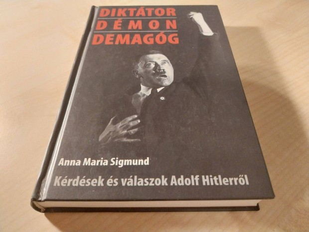 Anna Maria Sigmund- Dikttor, dmon, demagg