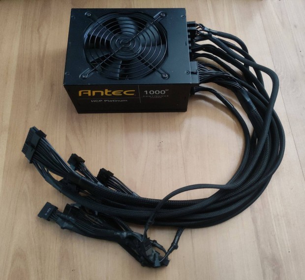 Antec HCP Platinum 1000W Modulris Tpegysg