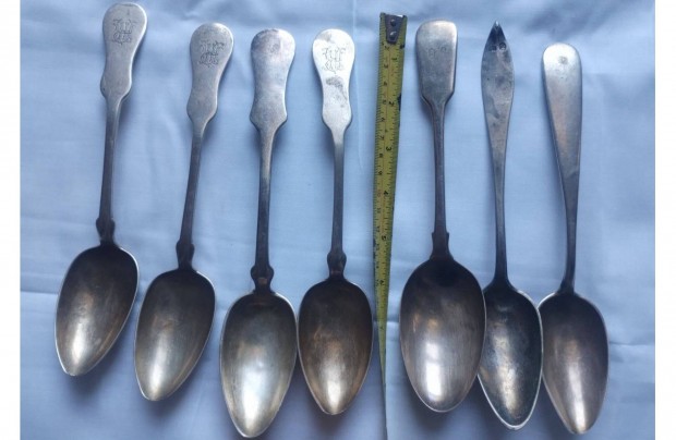 Antik 800 as ezüst kanál evőeszköz együtt 446 gram darabja a bal oldal