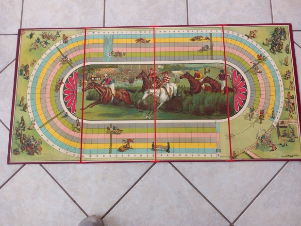 Antik A l�verseny t�rsasj�t�k �lom zsok�kkal, fa dob�kock�val