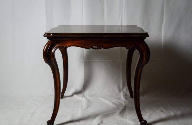 Antik Barokk asztal (resaurlt)