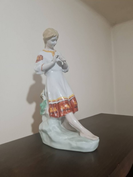 Antik Szovjet porcelnfigura