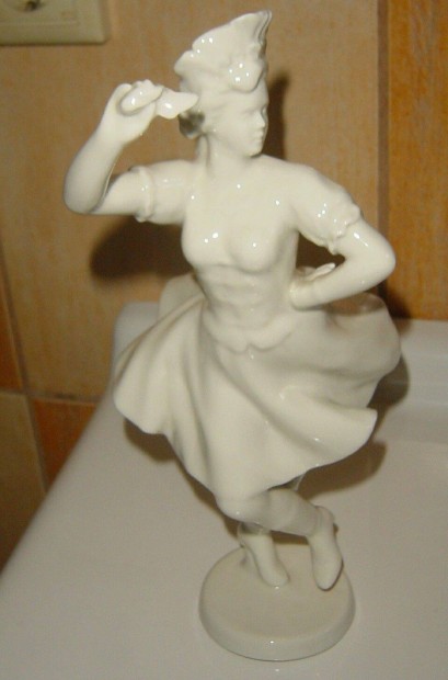 Antik Zsolnay porcelán 14 x 30 cm - szobor - Táncoló lány