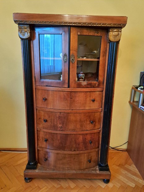 Antik art deco vitrines szekrény