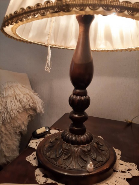 Antik asztali lmpa