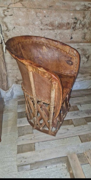 Antik br fotel