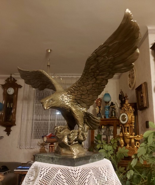 Antik bronz hatalmas Turul szobor!