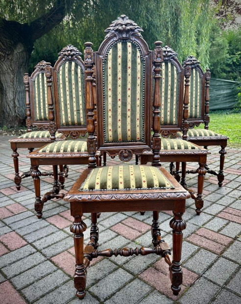 Antik bútor - Reneszánsz stílusú székek
