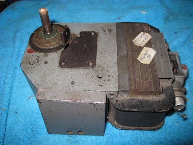 Antik elektro gramofon motor alkatrszek