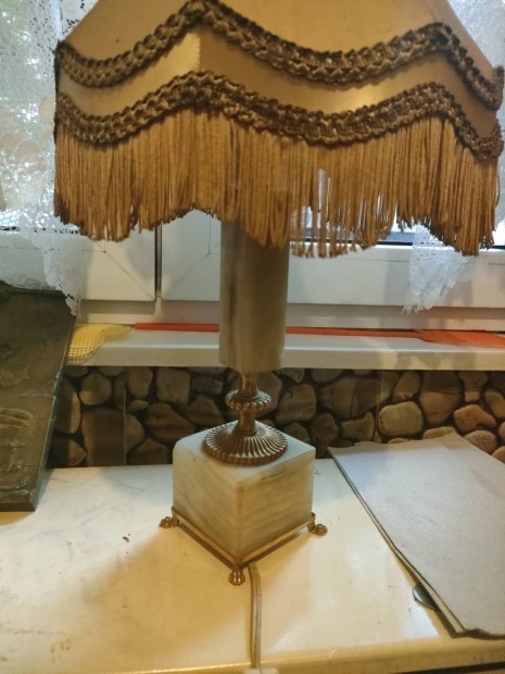 Antik marvany asztali lmpa 