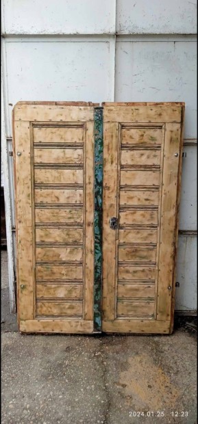 Antik pince ajtó régi prés ház ajtó vintage 