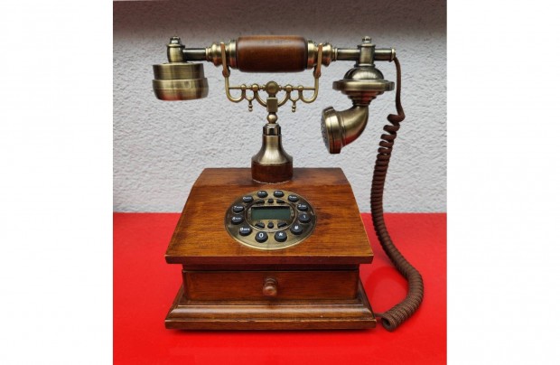 Antik stílusú nosztalgia telefon
